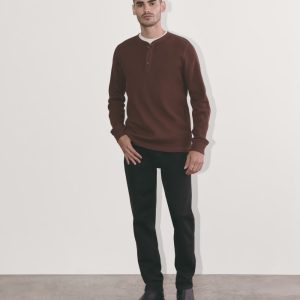 The Waffle Long-Sleeve Henley | Dark Mahogany