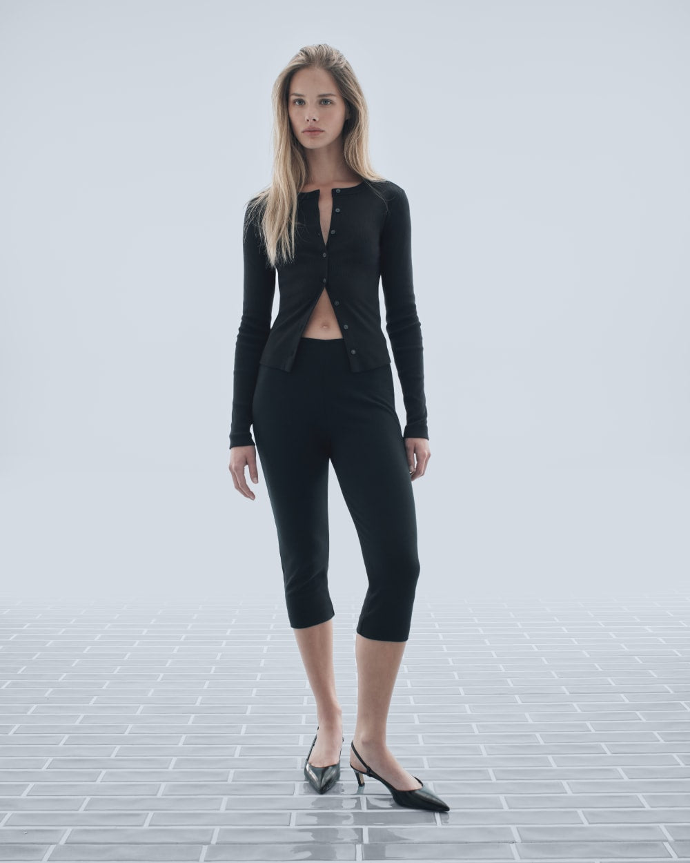 The Dream Capri | Black - Image 7