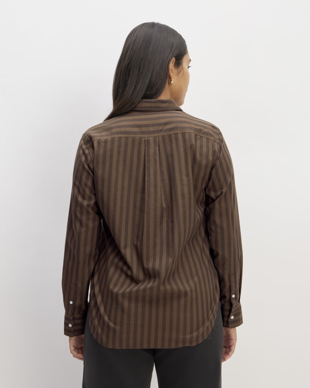 The Must-Have Shirt in Silky Cotton | Cocoa / Black - Image 6