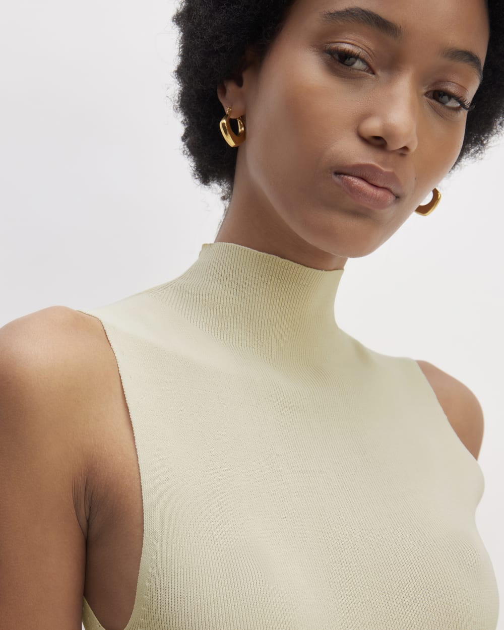 The Viscose Mock Neck Top | Beige - Image 4