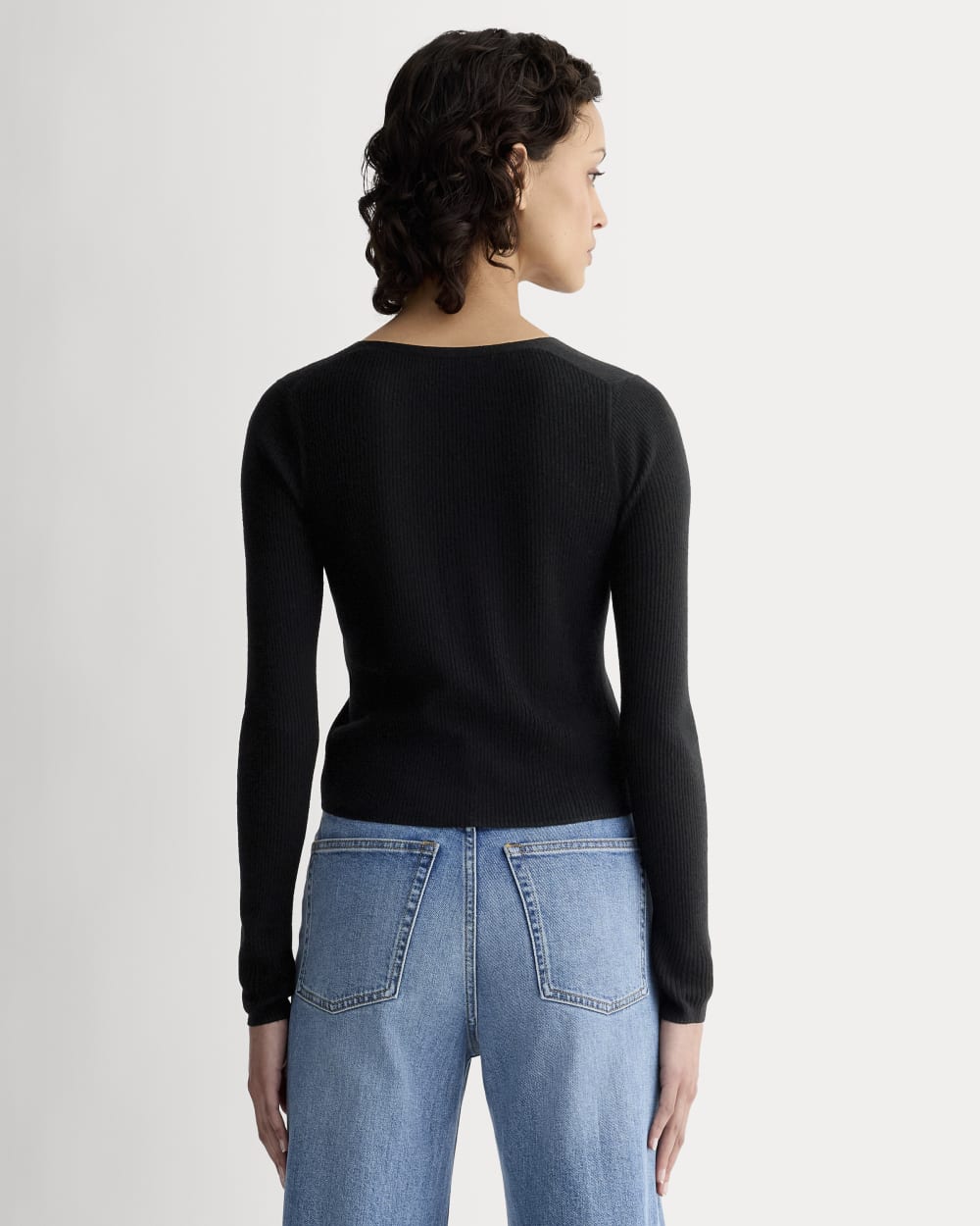 The Cardigan in Ultrasoft Merino | Black - Image 5