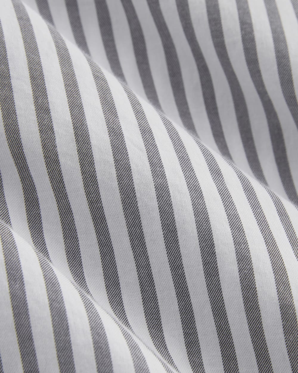 The Must-Have Shirt in Silky Cotton | Periscope / Bone - Image 6