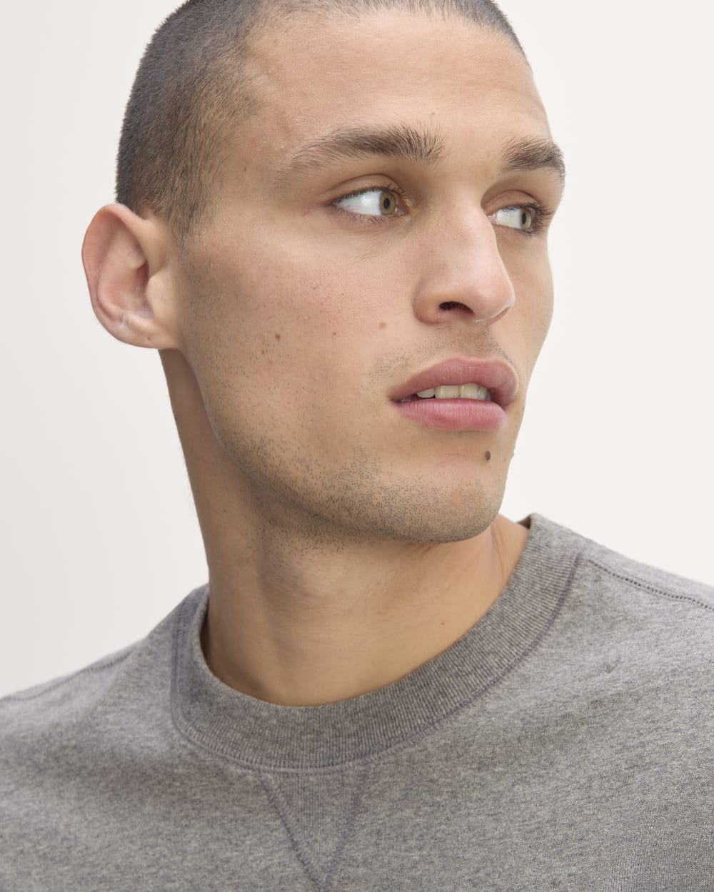 The Premium-Weight Relaxed Crew | Heathered Mid-Grey - Image 3