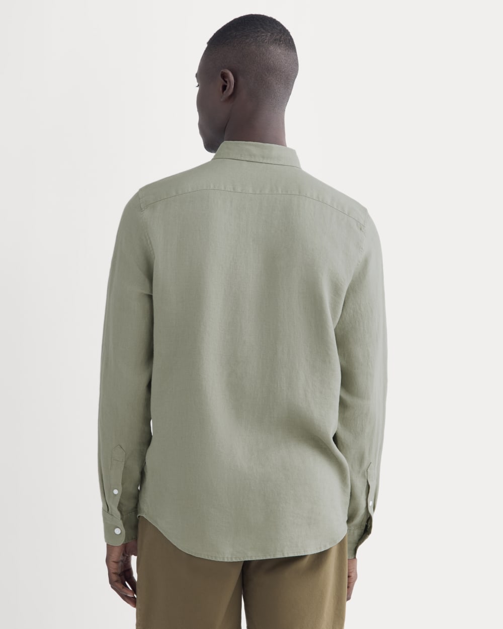 The Classic Shirt in Linen | Sage Green - Image 5