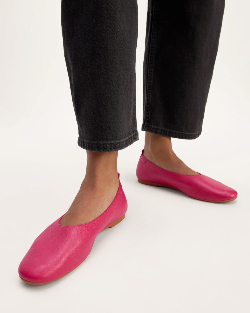 The Day Glove | Red Currant - Image 2