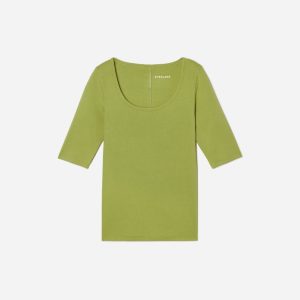 The Luxe Micro-Rib Scoop-Neck Tee | Pepper
