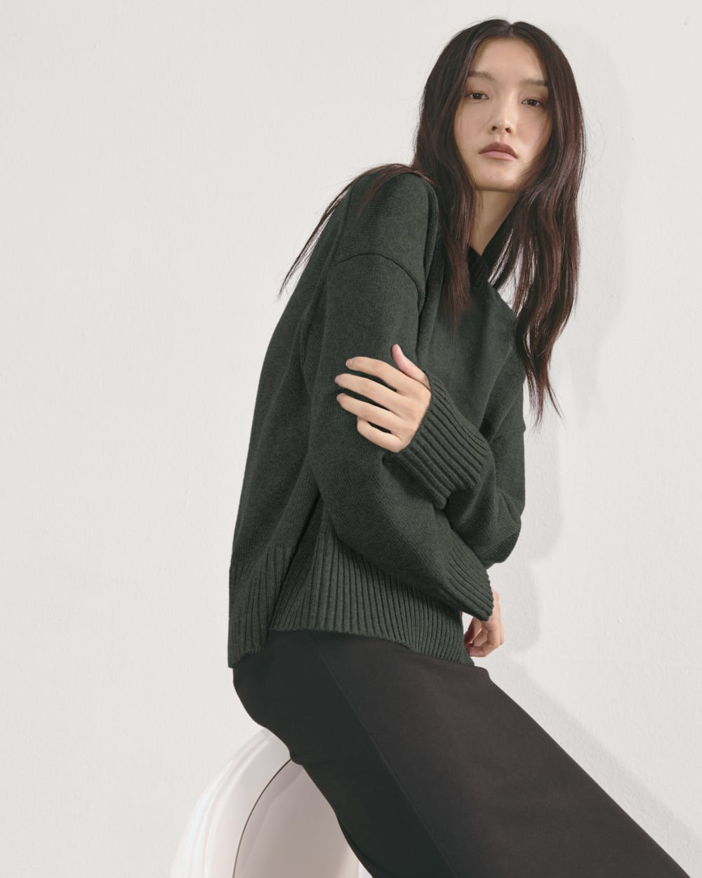 The Boxy Sweater in Everyday Cotton | Scarab - Image 5