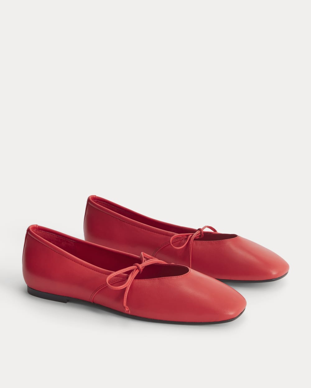Leather Keyhole Flat | Classic Red - Image 2