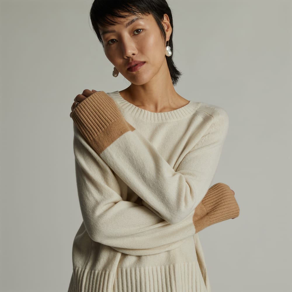 The Cashmere Boxy Crew | Bone / Light Camel - Image 4