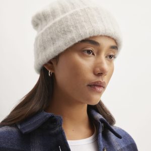 The Alpaca Beanie | Almond