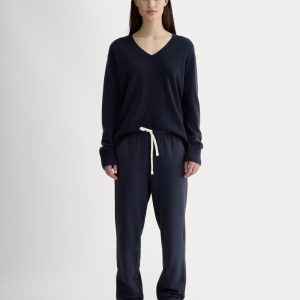 The Off-Duty Jogger | Navy