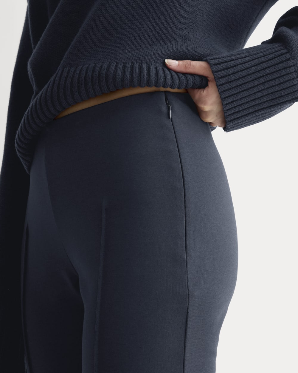 The Dream Kick Flare Pant | Navy - Image 4