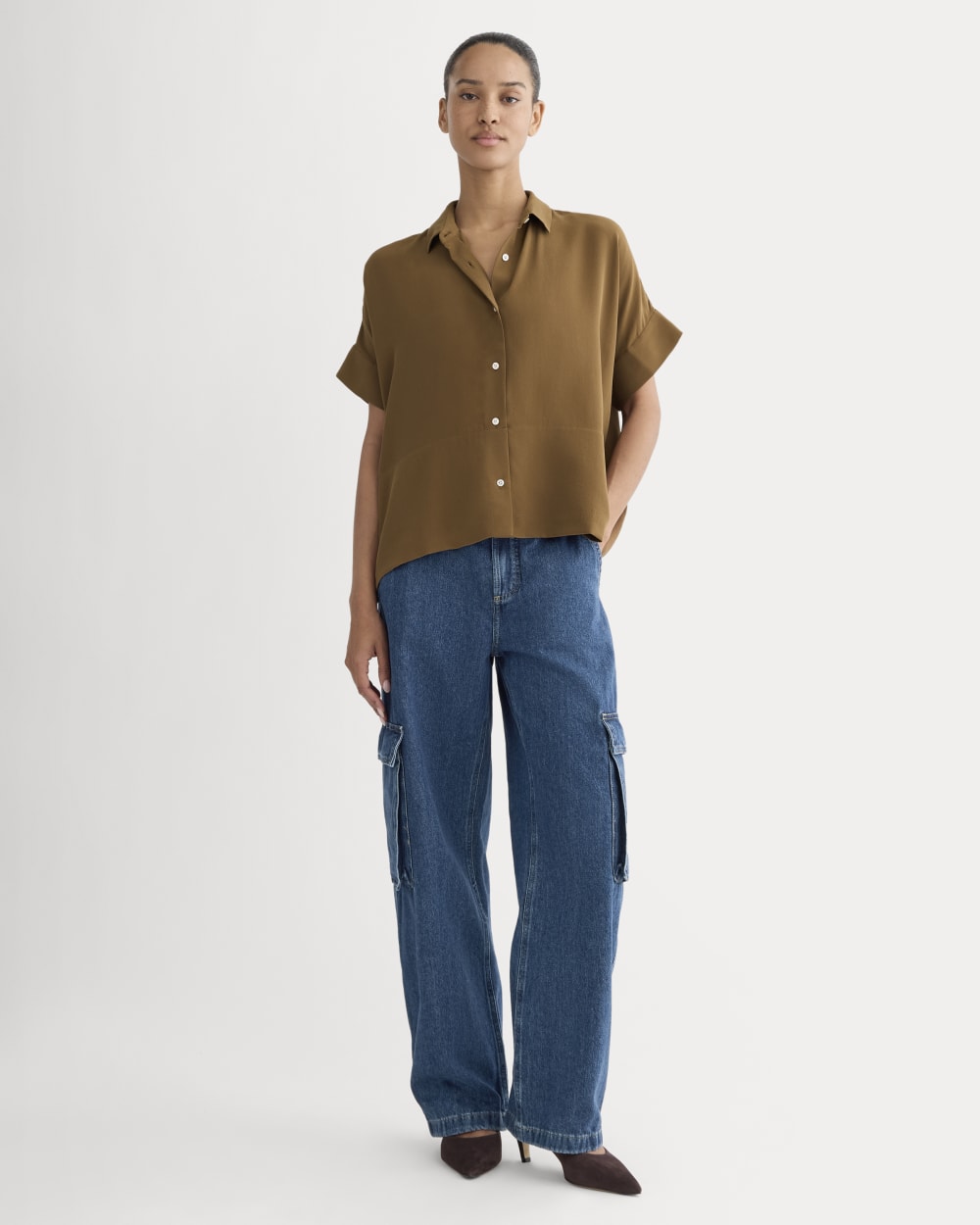 The Boxy Shirt in Washable Silk | Toffee - Image 3