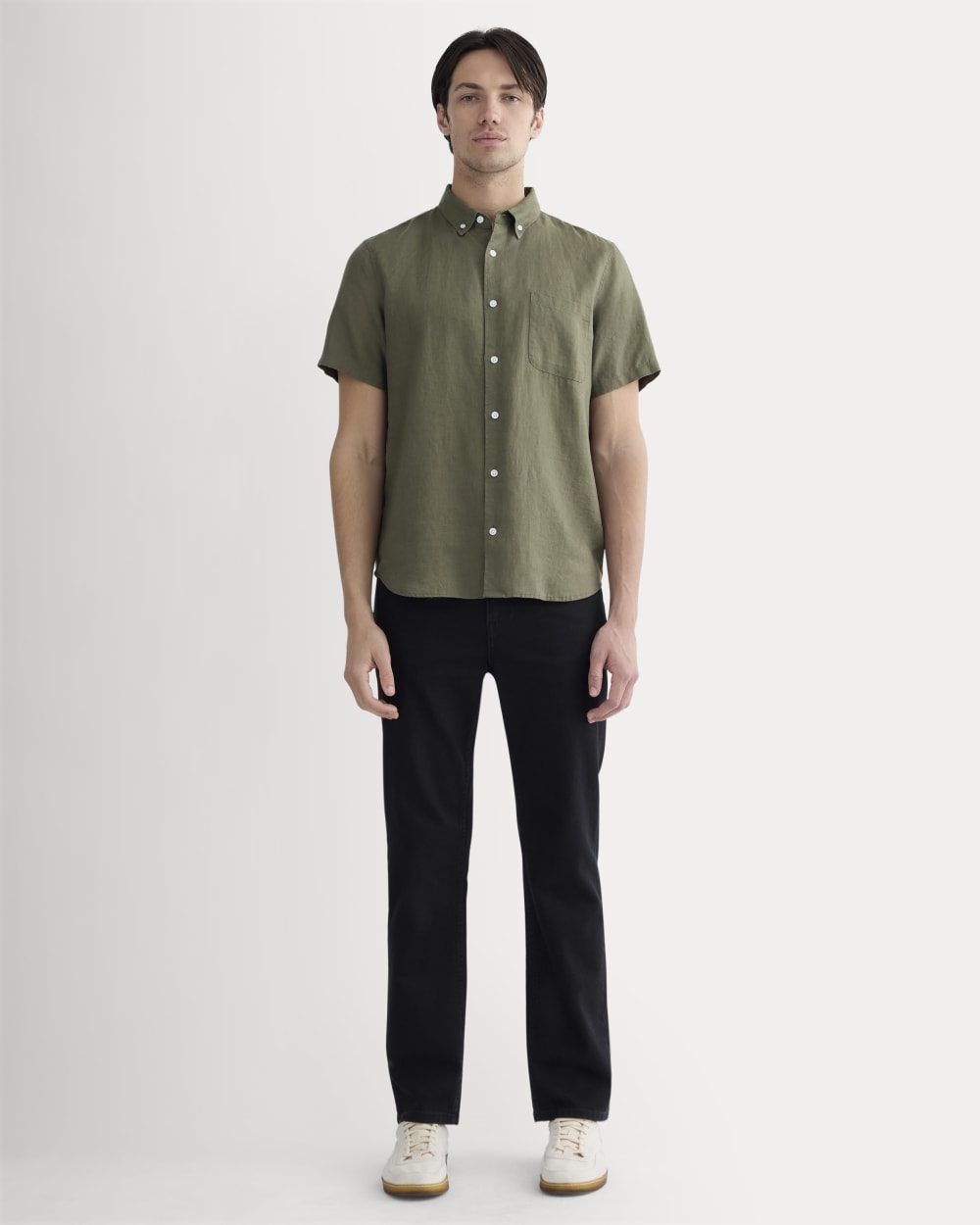 The Classic Short-Sleeve Shirt in Linen | Kalamata - Image 3
