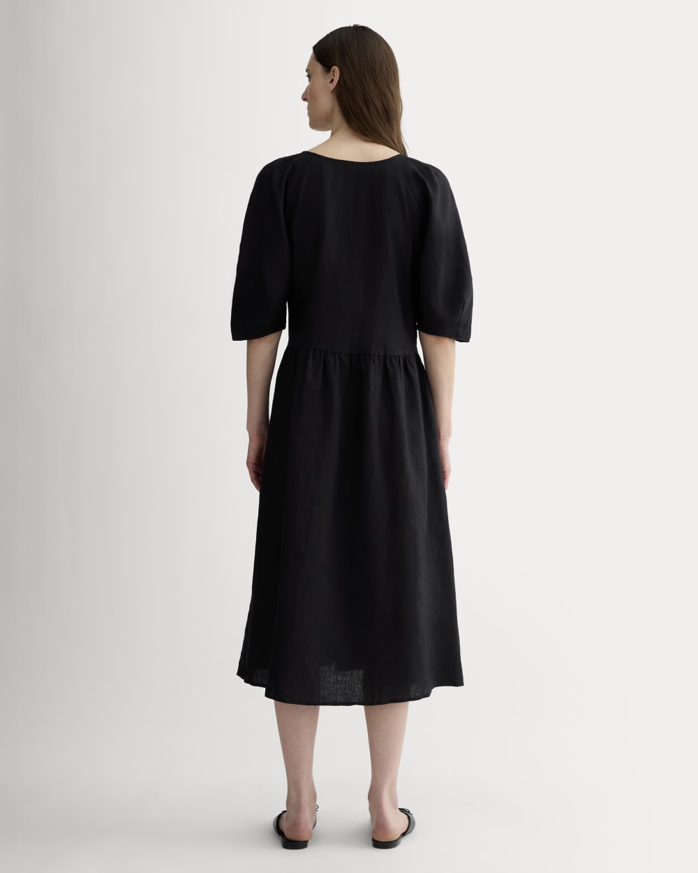 The Linen Oversized Puff-Sleeve Dress | Black - Image 5
