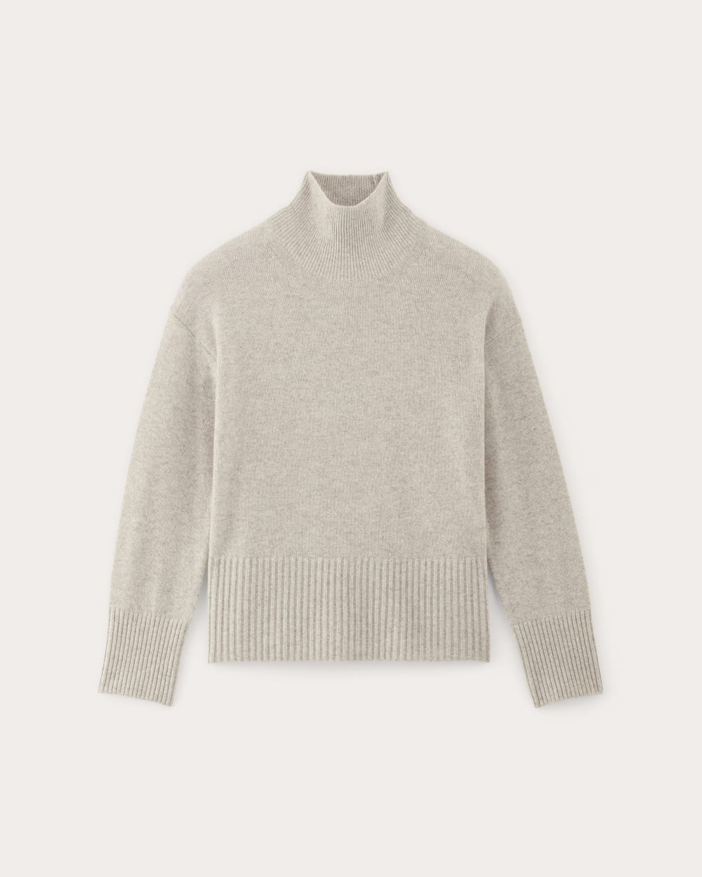 The Boxy Turtleneck in Cashmere | Canvas - Image 2