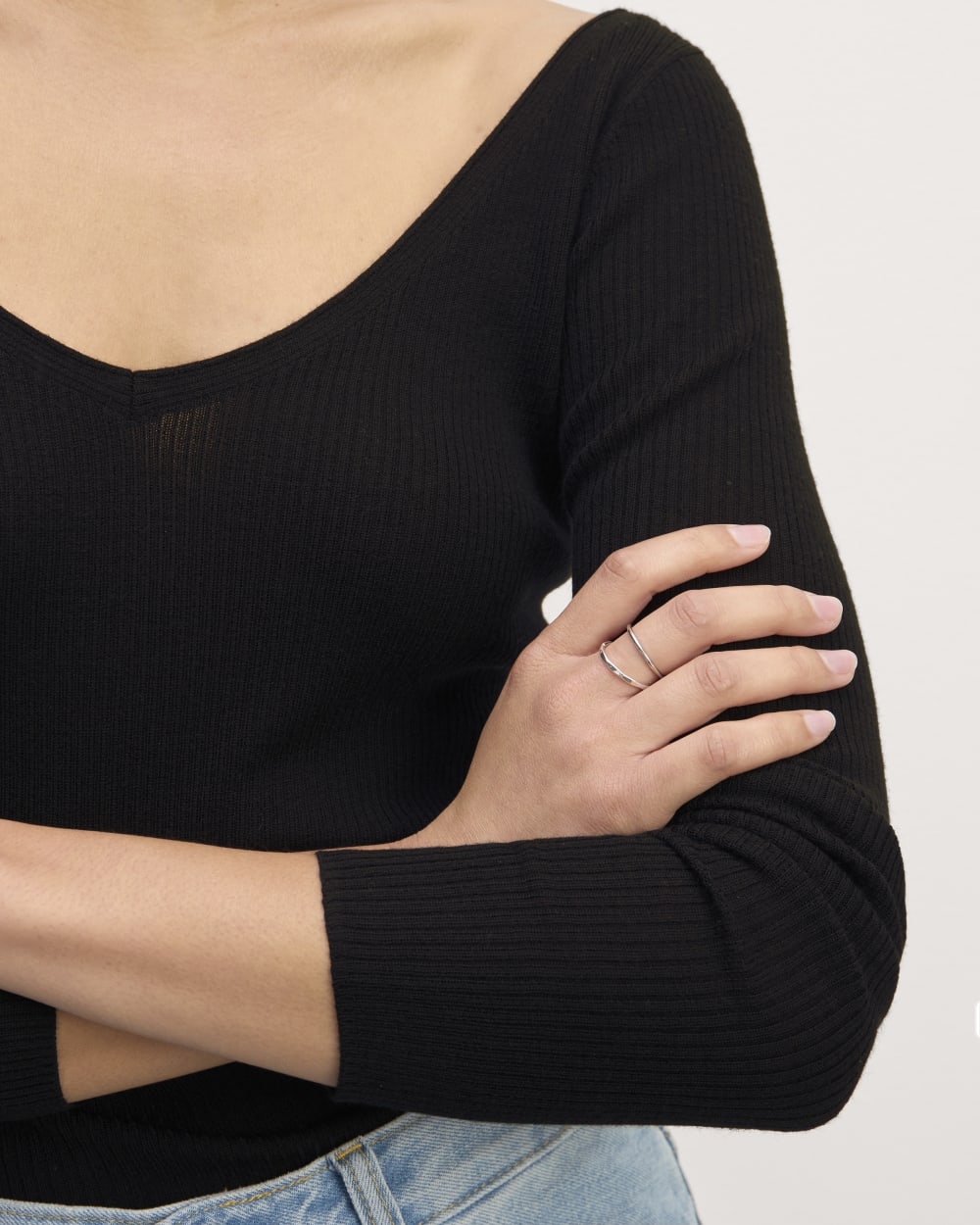 The Off-Shoulder Top in Ultrasoft Merino | Black - Image 5