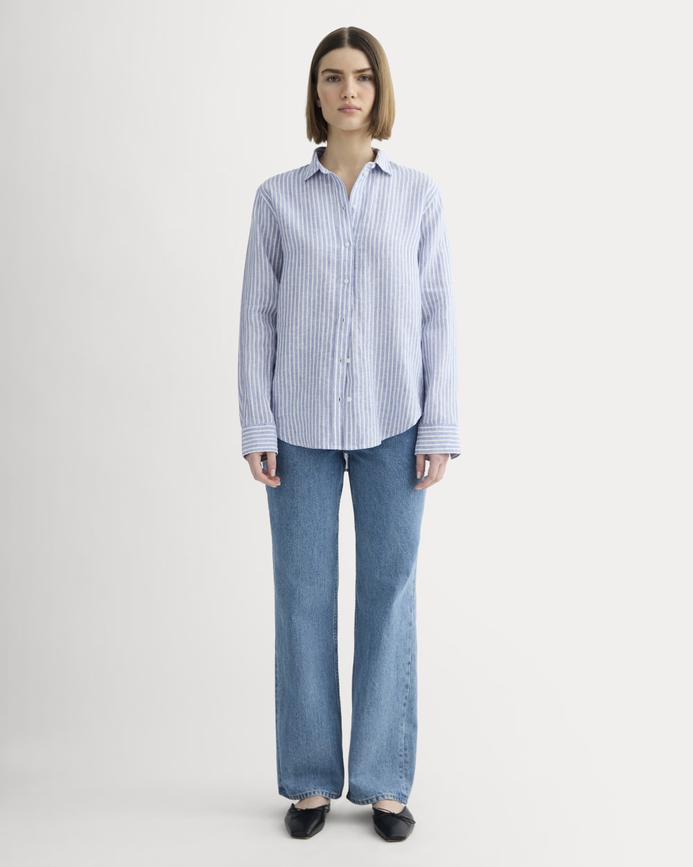 The Must-Have Shirt in Linen | Bluebell / Bone - Image 3
