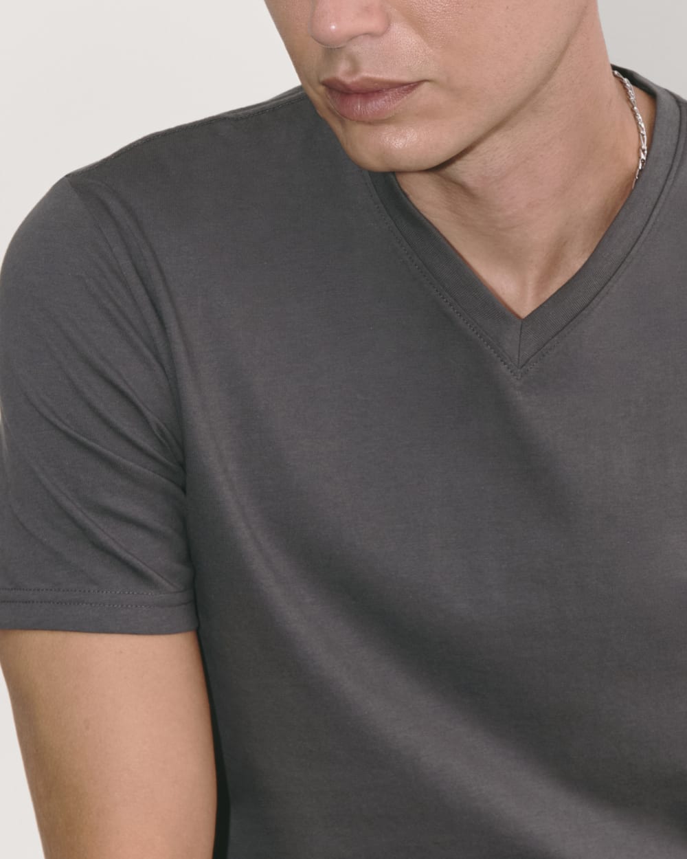 The Essential Organic V-Neck Tee | Graphite - Image 3