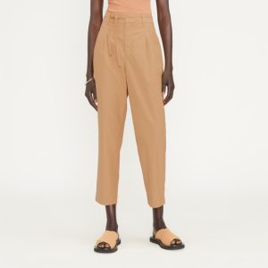 The Poplin Pleated Taper Pant | Caramel