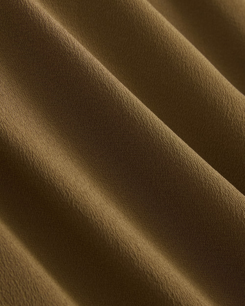 The Boxy Shirt in Washable Silk | Toffee - Image 6