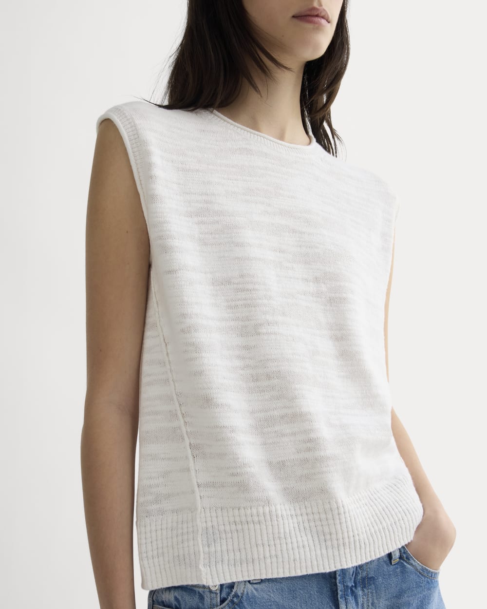 The Muscle Sweater in Cotton Linen | White - Image 4