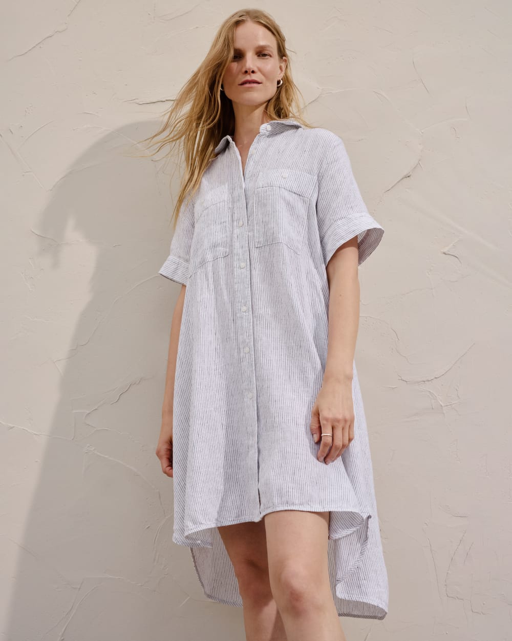 The Daytripper Dress in Linen | White / Black - Image 7